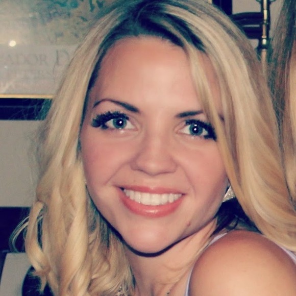 Meet your Posher, Nichole - Picture 1 of 1